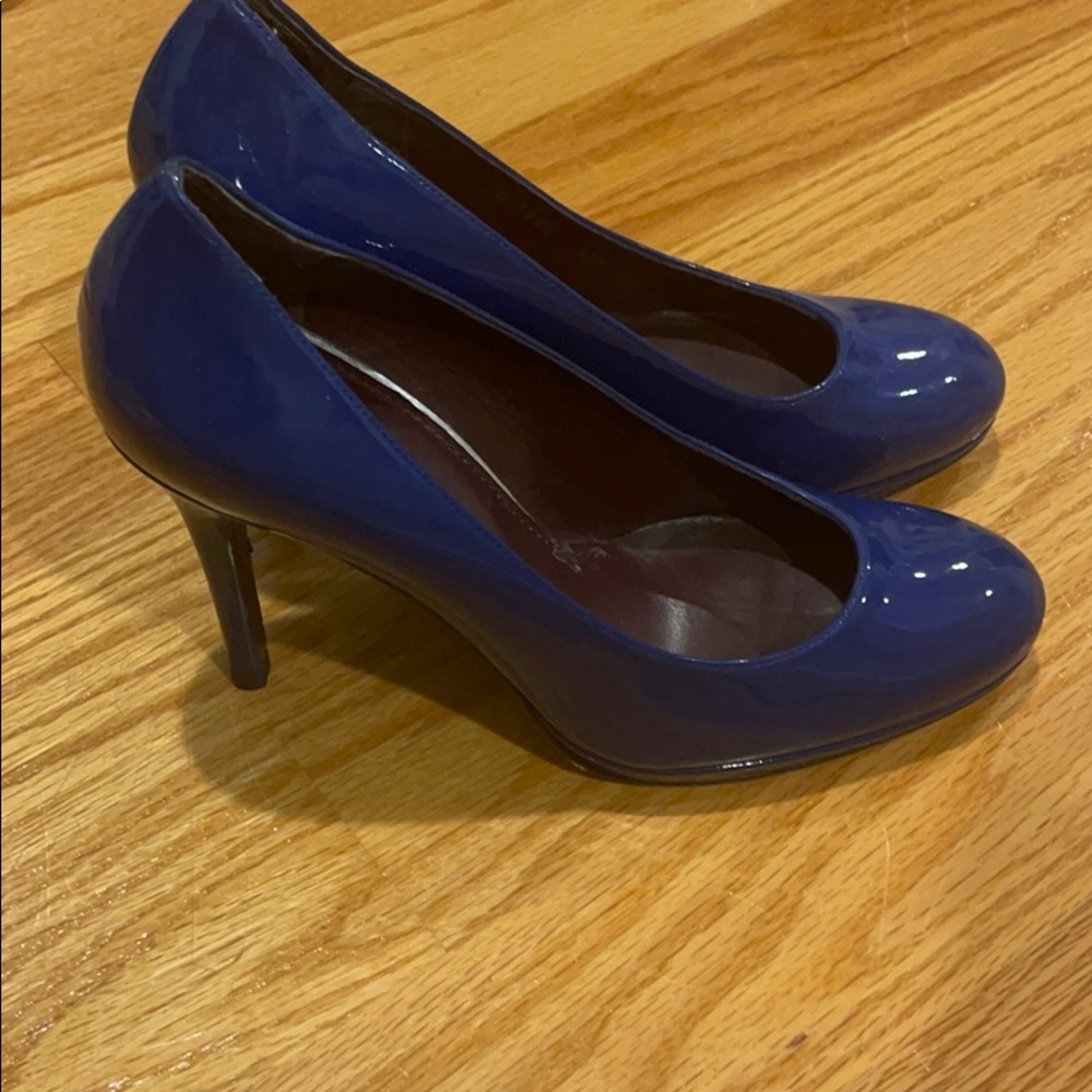 Lightly Worn Stuart Writ Man Heels - image 2